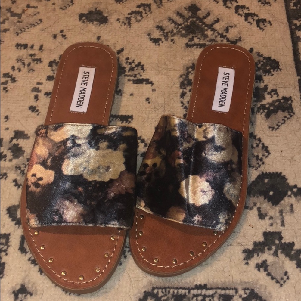 Steve Madden Mishelle Floral Sandals NWOT
